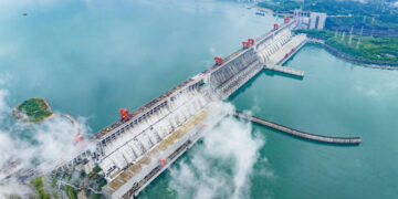 hydroelectric dam