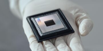 Google's Willow quantum chip