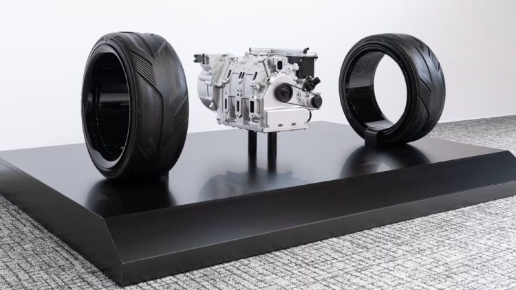 self rotating engine